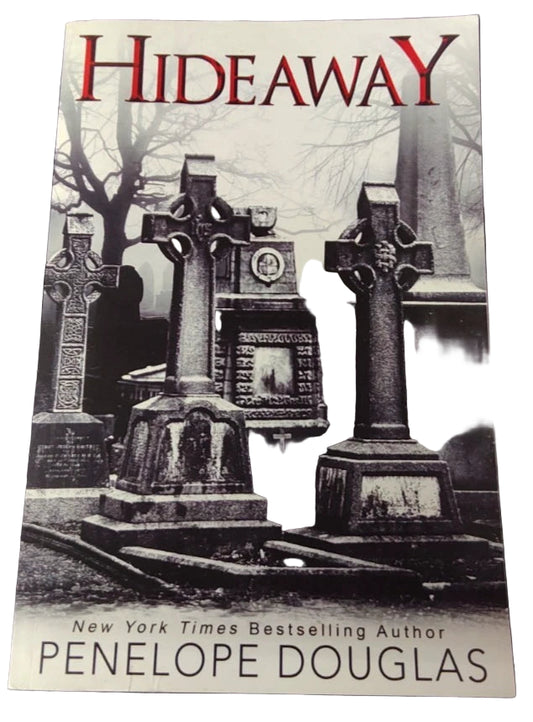 Hideaway  (Devil's Night) - Penelope Douglas